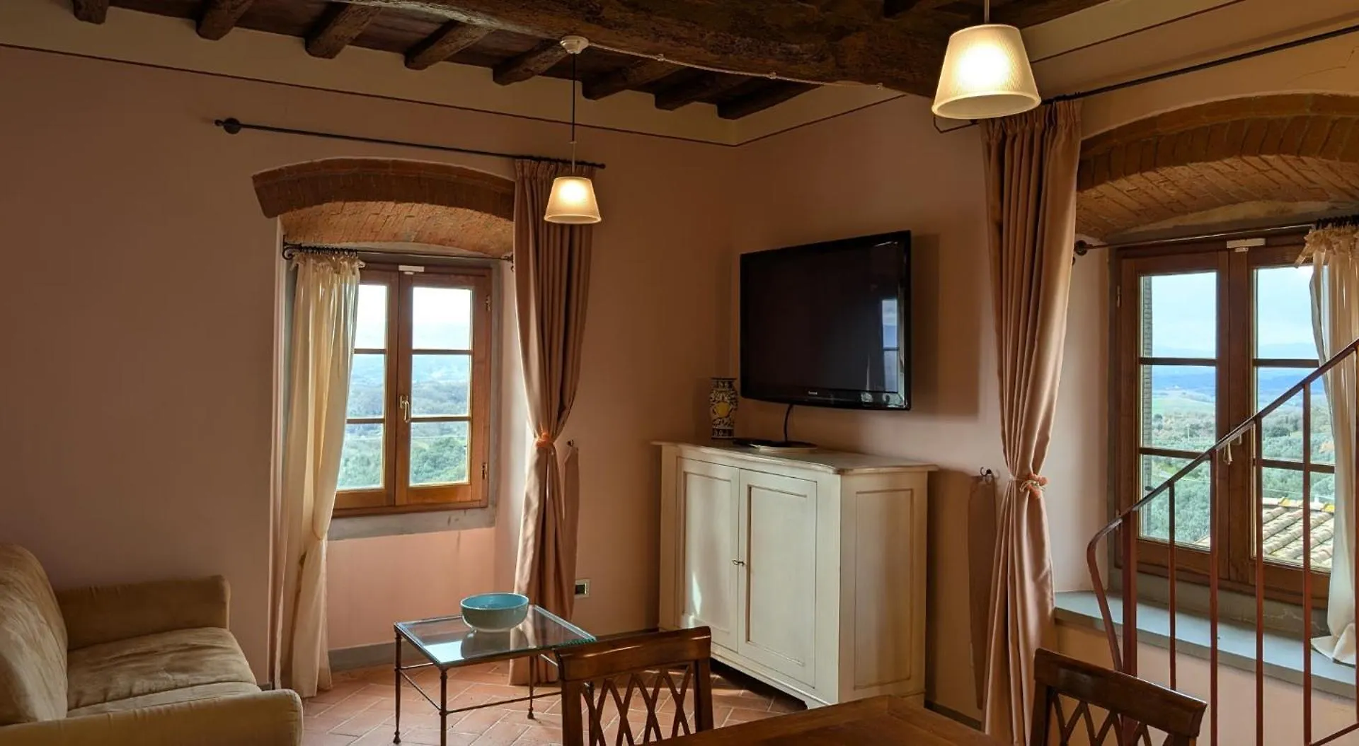 Villa Casaforte Loro Ciuffenna 0*,  Italy