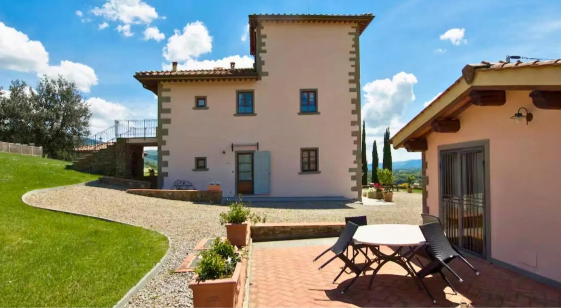 Villa Casaforte Loro Ciuffenna Italy